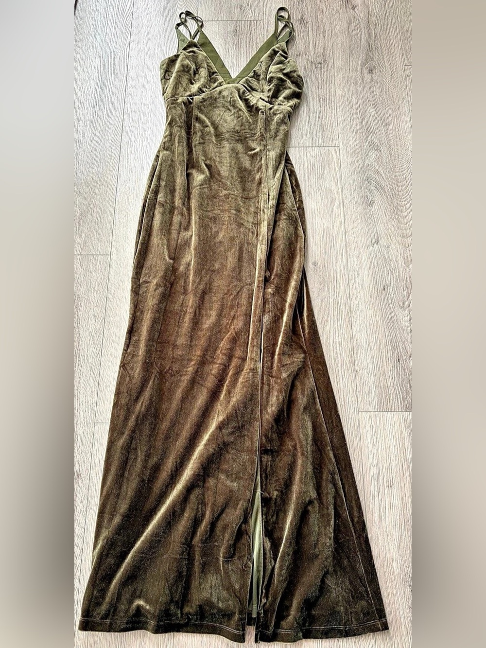 Lulus Immensely Glam Olive Green Velvet Backless Maxi Dress Small